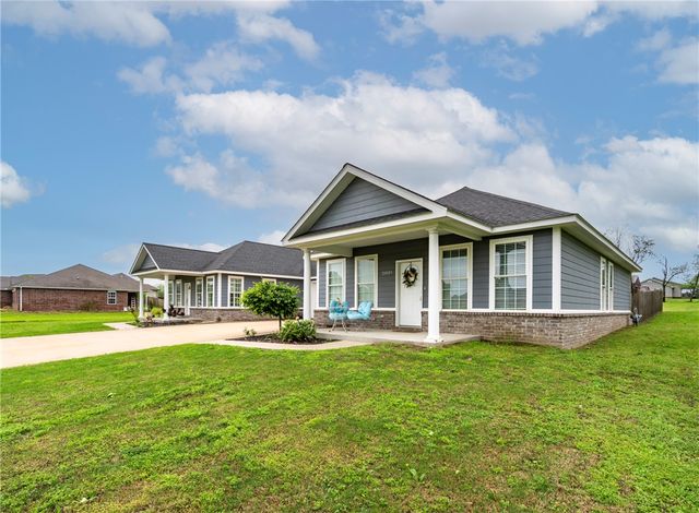 21037 and 21039 Richard Court, Siloam Springs, AR 72761