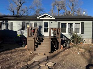 1693 Ottawa Rd, Salina, KS 67401