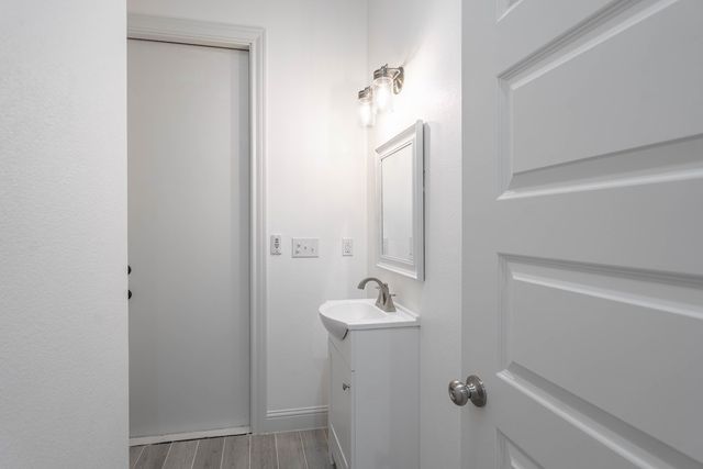 2305 S County Rd 1046, Midland, TX 79706