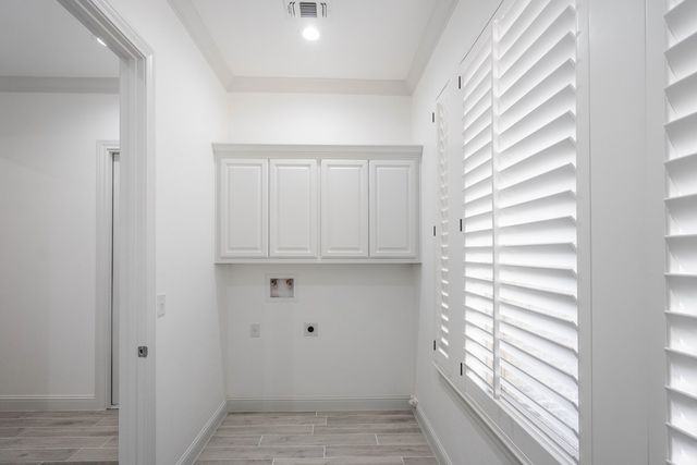 2305 S County Rd 1046, Midland, TX 79706