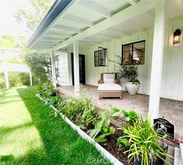 13606 Oak Canyon Avenue, Sherman Oaks, CA 91423