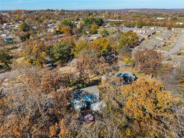 1308 N 28th Street, Van Buren, AR 72956