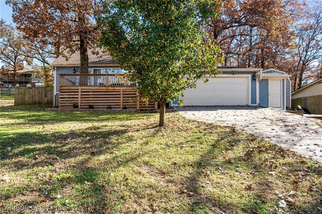 1308 N 28th Street, Van Buren, AR 72956