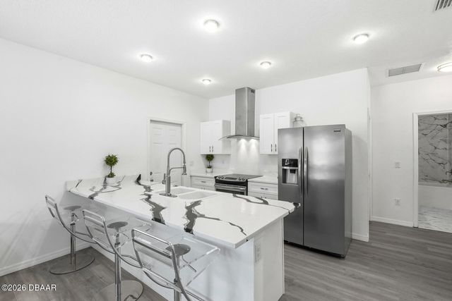 557 Live Oak Avenue, Daytona Beach, FL 32114