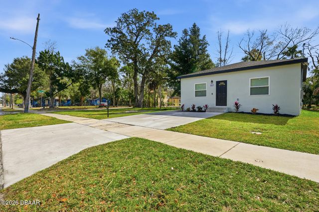 557 Live Oak Avenue, Daytona Beach, FL 32114