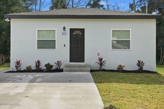 557 Live Oak Avenue, Daytona Beach, FL 32114