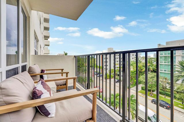 340 Sunset Drive 505, Fort Lauderdale, FL 33301