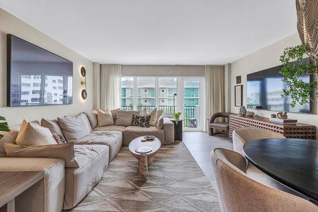 340 Sunset Drive 505, Fort Lauderdale, FL 33301