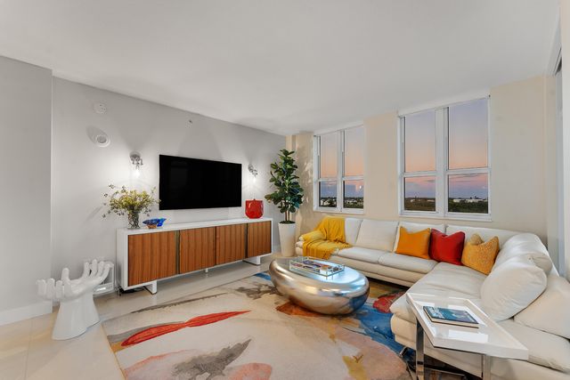 450 N Federal Highway 711, Boynton Beach, FL 33435