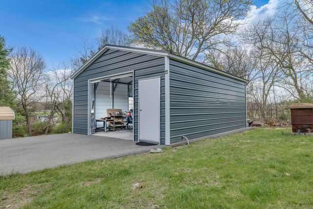 17035 VIRGINIA AVE, Williamsport, MD 21795