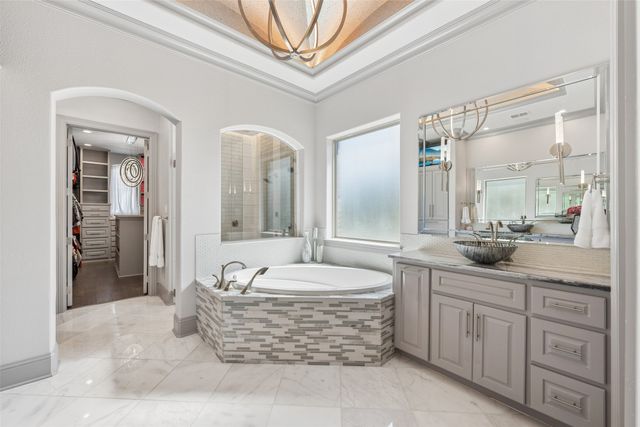 809 Lyndsey Way, Colleyville, TX 76034