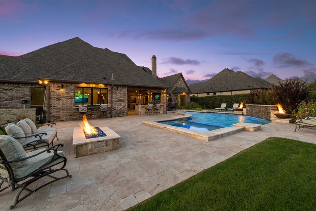 809 Lyndsey Way, Colleyville, TX 76034