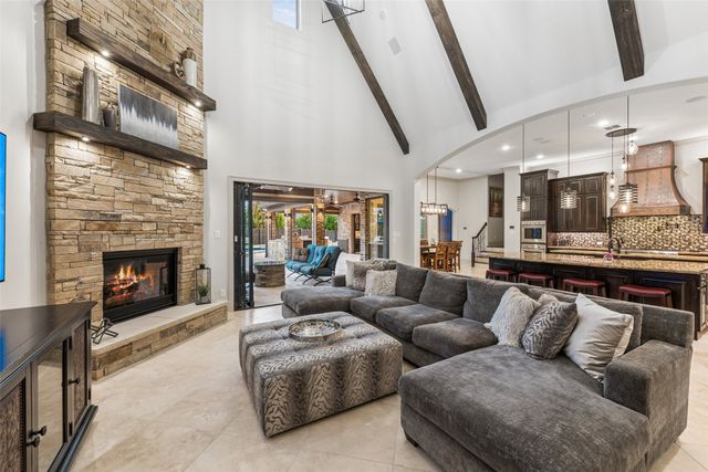 809 Lyndsey Way, Colleyville, TX 76034