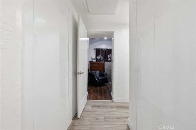 10418 Samoa Avenue, Tujunga, CA 91042