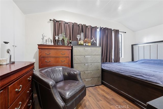 10418 Samoa Avenue, Tujunga, CA 91042