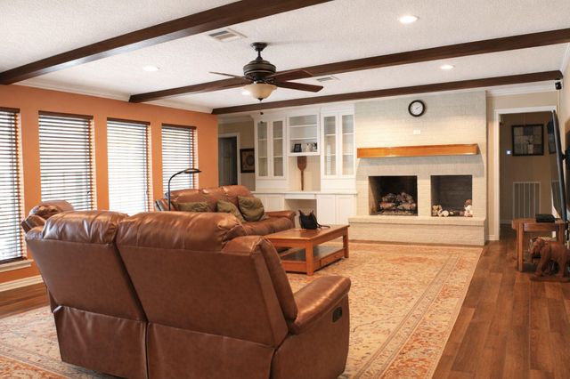 1912 Aggie Lane, League City, TX 77573