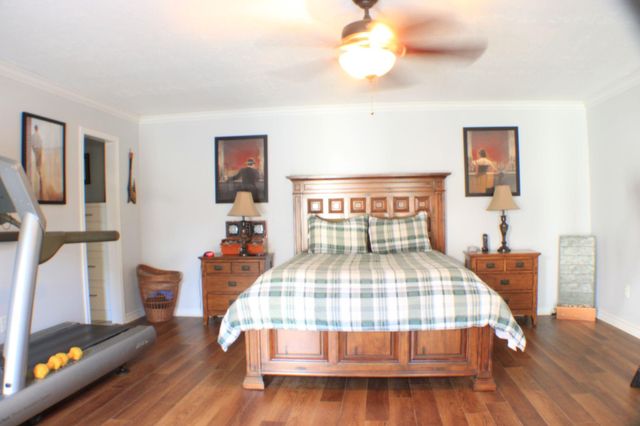 1912 Aggie Lane, League City, TX 77573