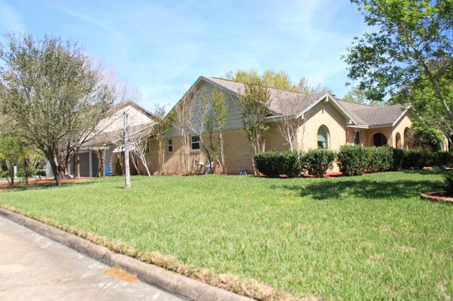 1912 Aggie Lane, League City, TX 77573