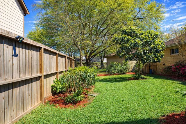 1912 Aggie Lane, League City, TX 77573