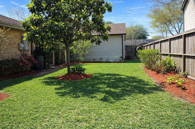 1912 Aggie Lane, League City, TX 77573