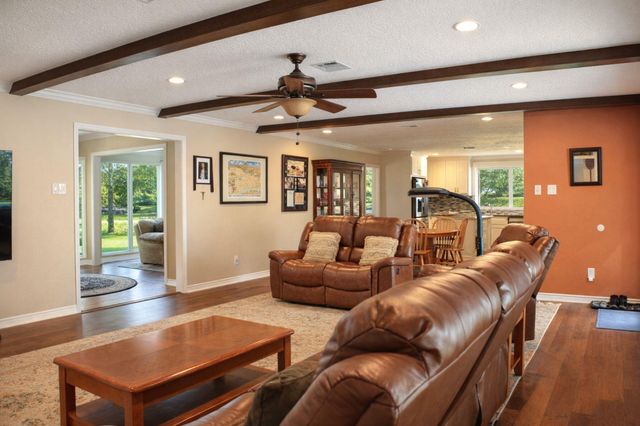 1912 Aggie Lane, League City, TX 77573