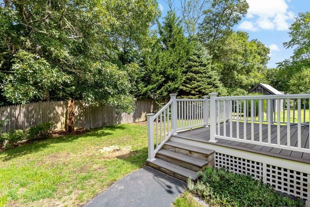 378 Ames Way, Barnstable, MA 02632