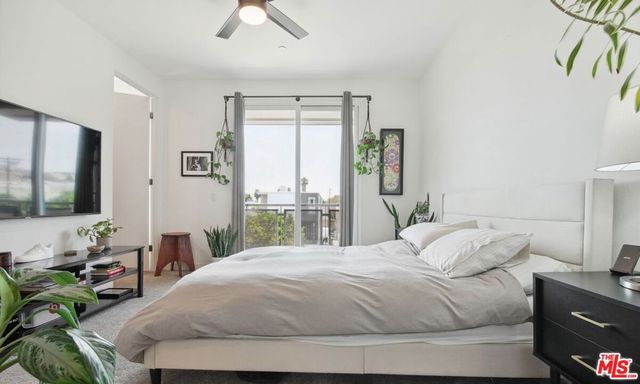 1156 N Orange Drive, Hollywood, CA 90038