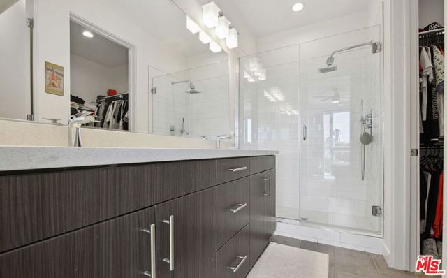 1156 N Orange Drive, Hollywood, CA 90038