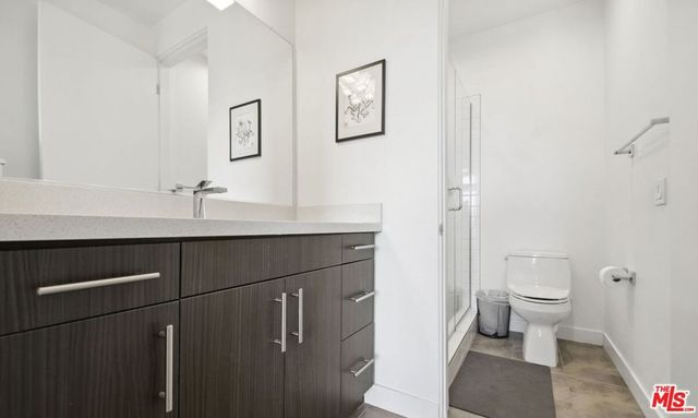 1156 N Orange Drive, Hollywood, CA 90038