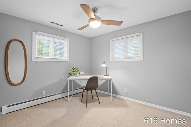 124 Loch Lomond Avenue, Grand Rapids, MI 49546