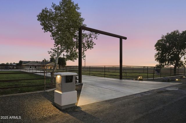 3635 E GRAYTHORN Way, Coolidge, AZ 85128