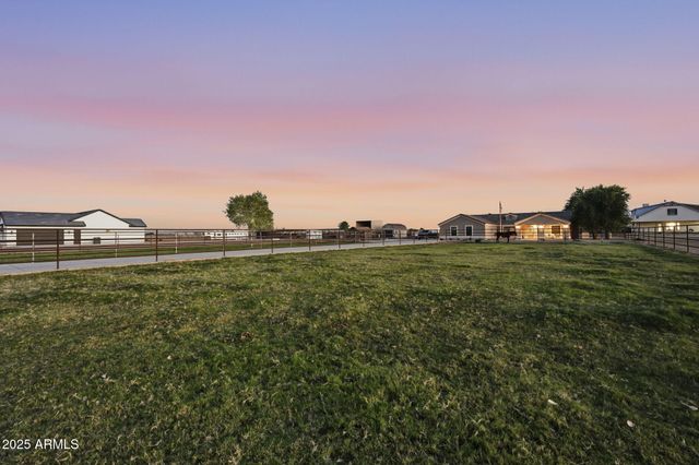 3635 E GRAYTHORN Way, Coolidge, AZ 85128