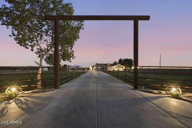 3635 E GRAYTHORN Way, Coolidge, AZ 85128