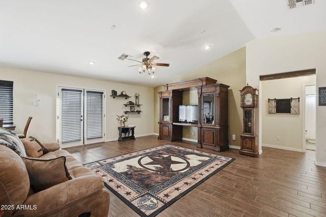 3635 E GRAYTHORN Way, Coolidge, AZ 85128