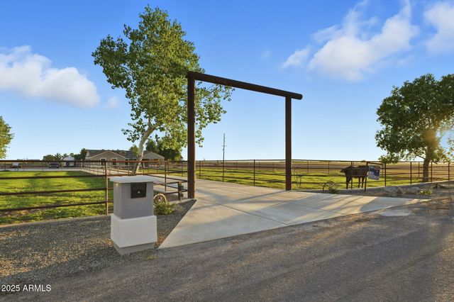 3635 E GRAYTHORN Way, Coolidge, AZ 85128