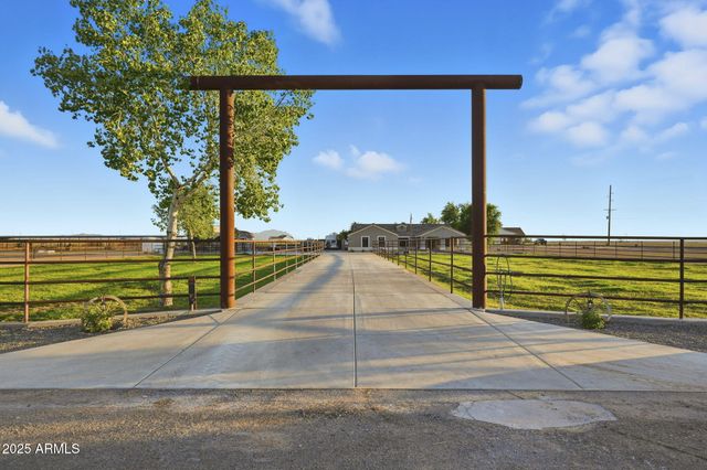 3635 E GRAYTHORN Way, Coolidge, AZ 85128