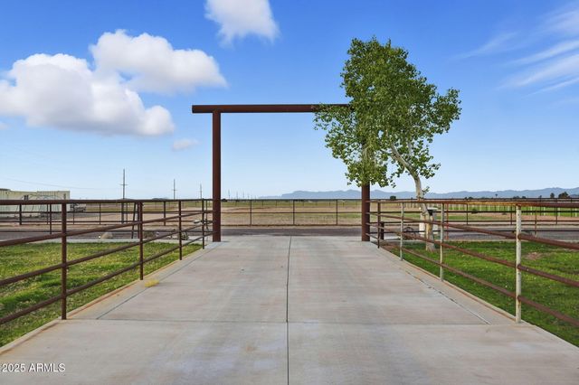 3635 E GRAYTHORN Way, Coolidge, AZ 85128