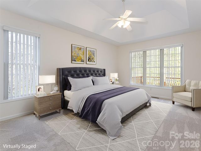 180 Kanuga Forest Drive, Hendersonville, NC 28739