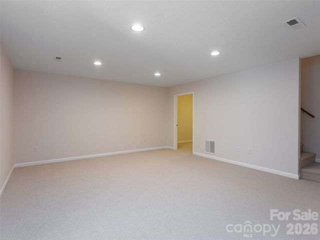 180 Kanuga Forest Drive, Hendersonville, NC 28739