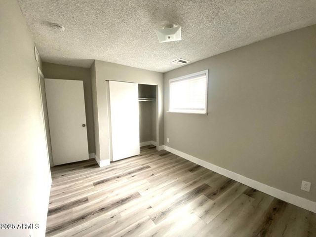 4417 S Newberry Road, Tempe, AZ 85282