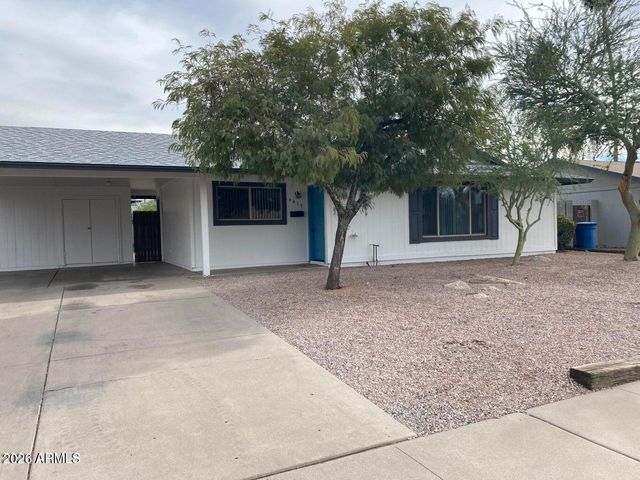 4417 S Newberry Road, Tempe, AZ 85282