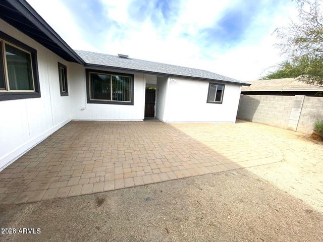 4417 S Newberry Road, Tempe, AZ 85282