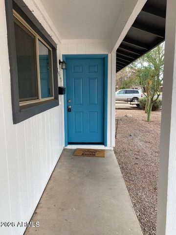 4417 S Newberry Road, Tempe, AZ 85282