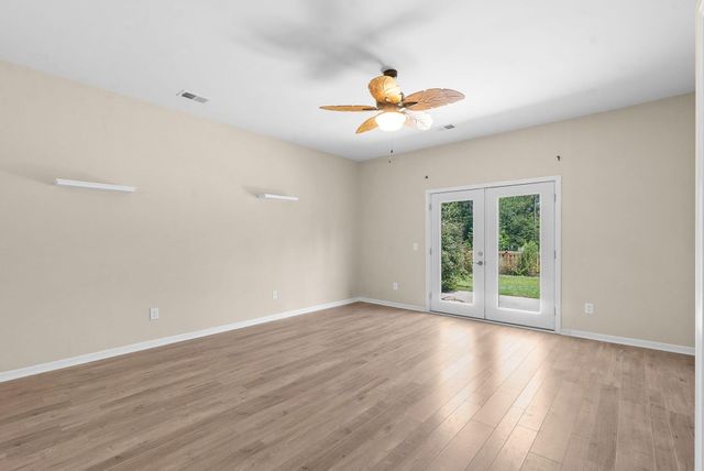 477 Spanish Wells Road, Summerville, SC 29486