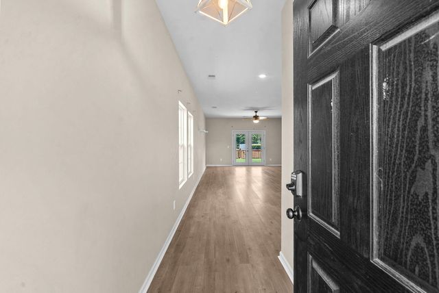 477 Spanish Wells Road, Summerville, SC 29486