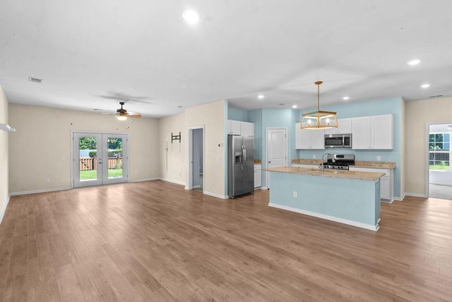 477 Spanish Wells Road, Summerville, SC 29486