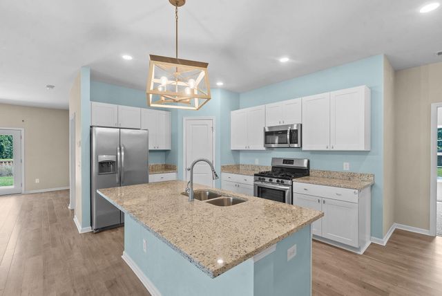 477 Spanish Wells Road, Summerville, SC 29486
