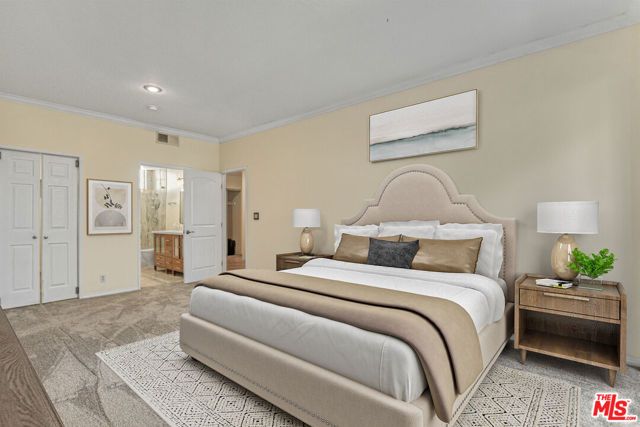 13331 Moorpark Street 233, Sherman Oaks, CA 91423