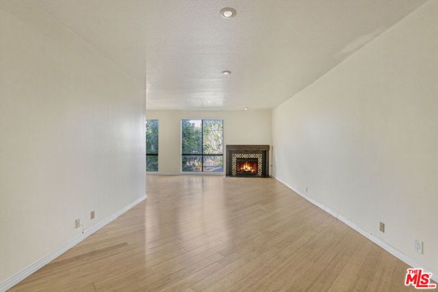 13331 Moorpark Street 233, Sherman Oaks, CA 91423