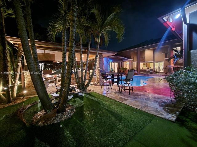 6879 NW 65th Terrace, Parkland, FL 33067